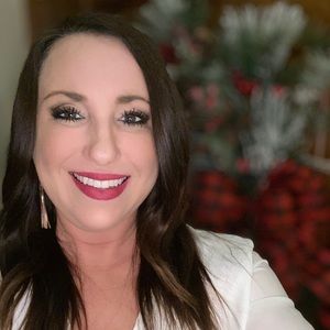 Meet your Posher, Lindsay